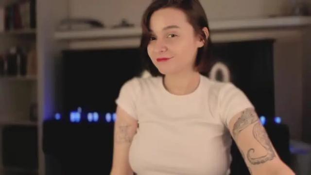 Image 4 of annasays_ Stream on Chaturbate on 16 months ago