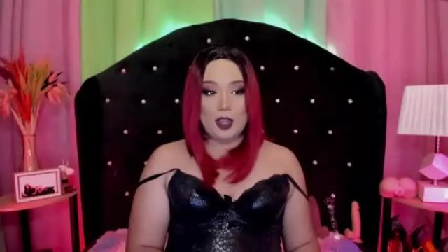 Image 3 of annastasiasins Stream on Chaturbate on 19 months ago