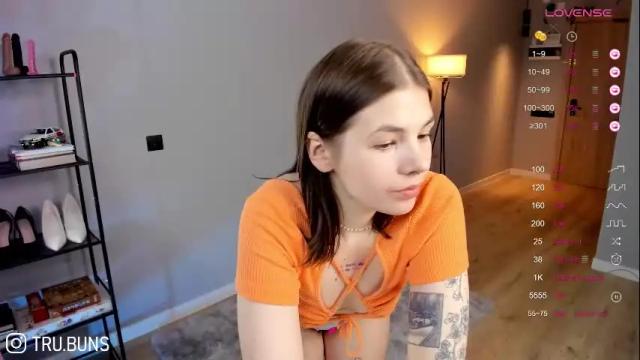 Image 6 of annatrueno Stream on Chaturbate on 1 month ago
