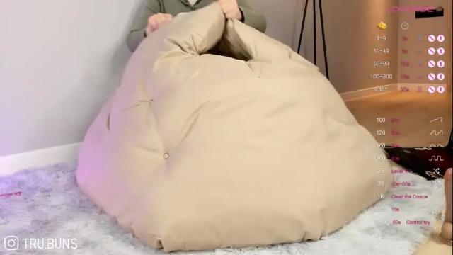 Image 7 of annatrueno Stream on Chaturbate on 1 month ago