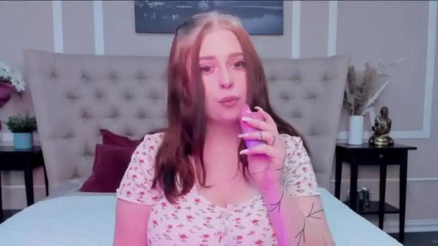 Image 2 of annawallker Stream on Chaturbate on 18 months ago