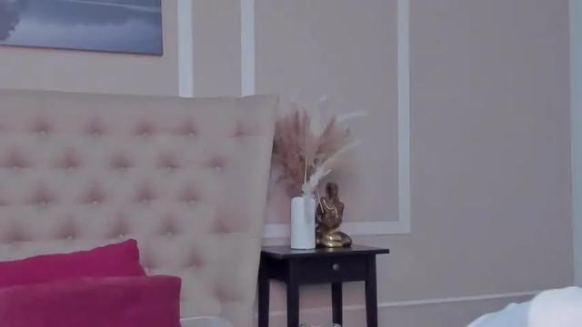 Image 11 of annawallker Stream on Chaturbate on 17 months ago