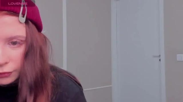 Image 10 of annawallker Stream on Chaturbate on 16 months ago
