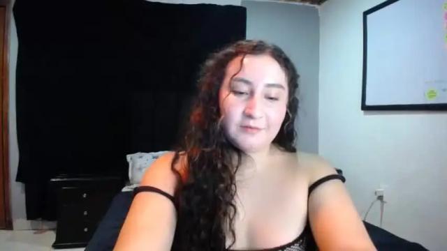 Image 3 of annays_love Stream on Chaturbate on 17 months ago