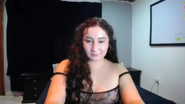 Image 7 of annays_love Stream on Chaturbate on 17 months ago
