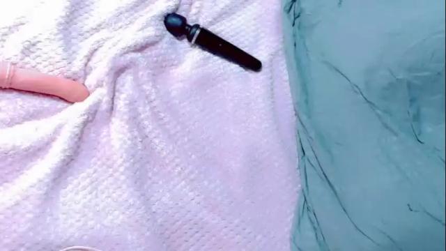 Image 12 of anne_julienne Stream on Chaturbate on 3 days ago