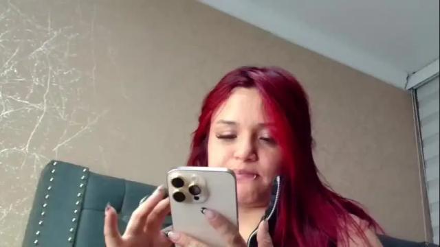 Image 10 of anne_julienne Stream on Chaturbate on 2 months ago