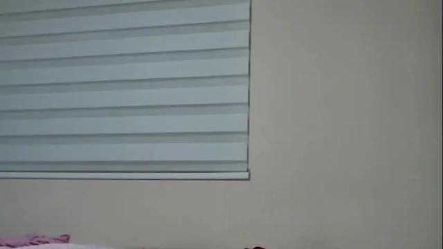 Image 6 of anne_julienne Stream on Chaturbate on 2 months ago