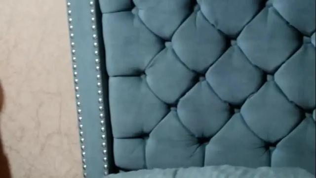 Image 8 of anne_julienne Stream on Chaturbate on 2 months ago