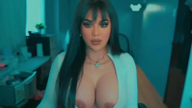 Image 6 of annecalifornia Stream on Chaturbate on 14 months ago