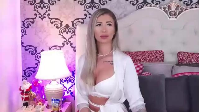 Image 2 of annekay Stream on Chaturbate on 17 months ago