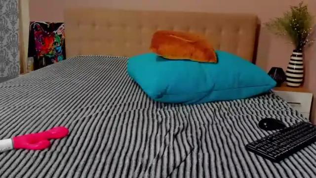 Image 12 of annemaryyy Stream on Chaturbate on 19 months ago