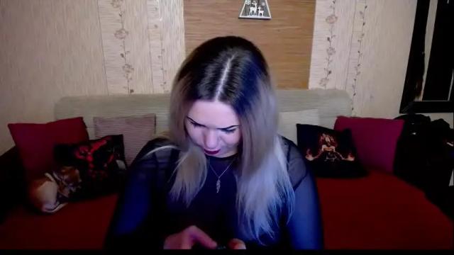 Image 6 of annessixreign Stream on Chaturbate on 12 days ago