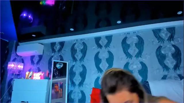 Image 12 of anneswhite Stream on Chaturbate on 1 month ago