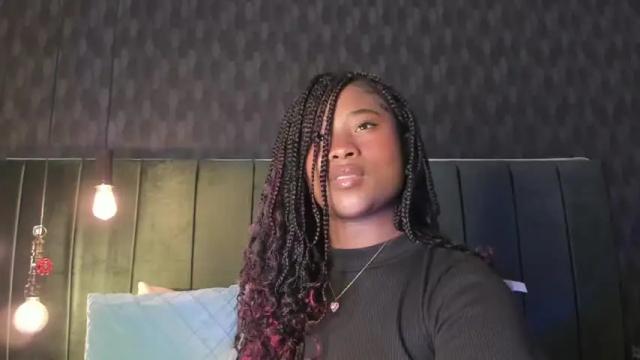 Image 10 of anneth__m Stream on Chaturbate on 12 months ago