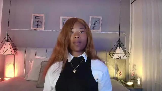 Image 2 of anneth__m Stream on Chaturbate on 1 month ago