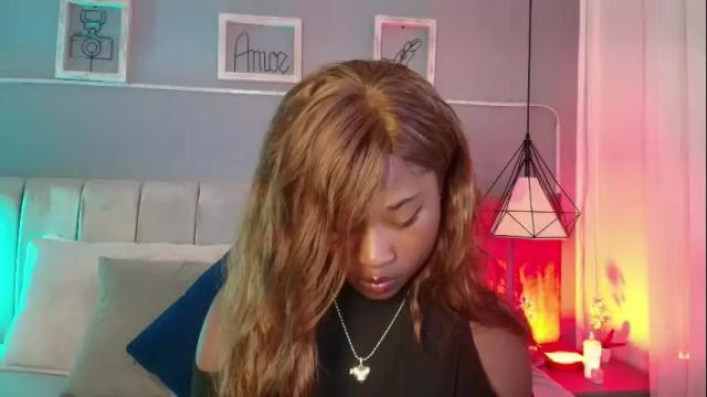 Image 8 of anneth__m Stream on Chaturbate on 1 month ago