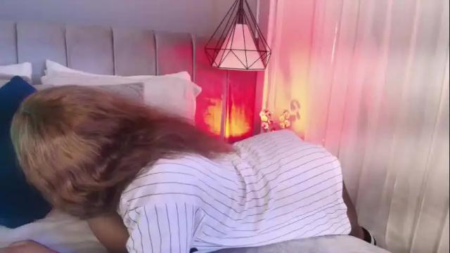 Image 4 of anneth__m Stream on Chaturbate on 1 month ago