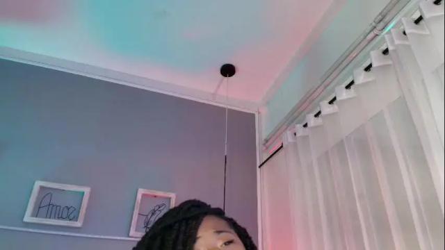 Image 10 of anneth__m Stream on Chaturbate on 1 month ago