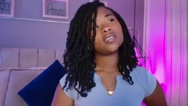Image 3 of anneth__m Stream on Chaturbate on 14 days ago