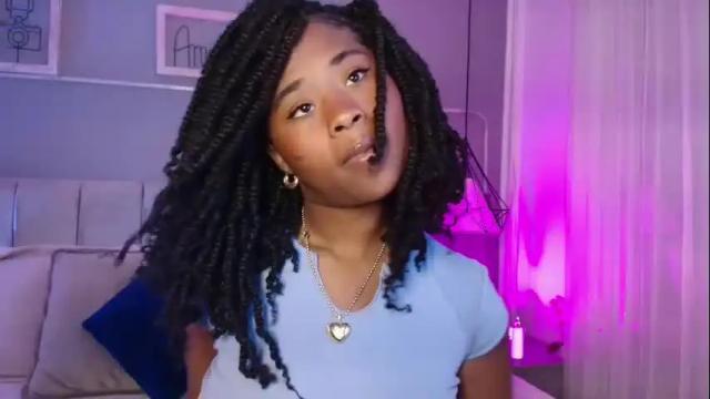 Image 6 of anneth__m Stream on Chaturbate on 14 days ago