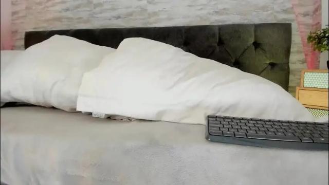 Image 11 of anneth__m Stream on Chaturbate on 28 days ago