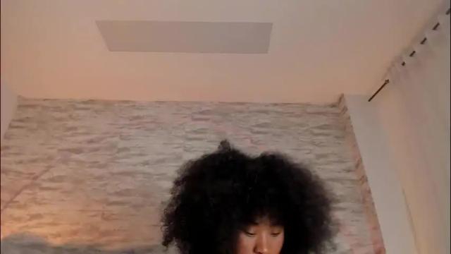 Image 10 of anneth__m Stream on Chaturbate on 5 days ago