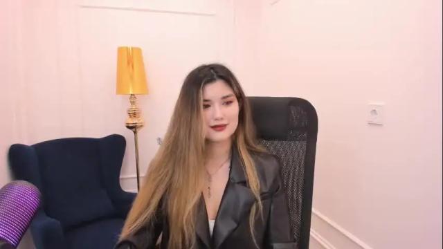 Image 2 of annetli Stream on Chaturbate on 1 month ago