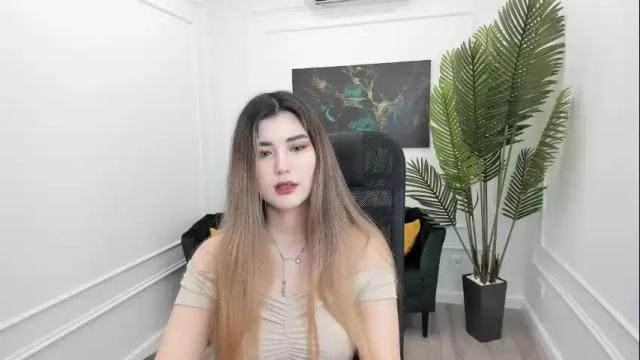 Image 11 of annetli Stream on Chaturbate on 29 days ago
