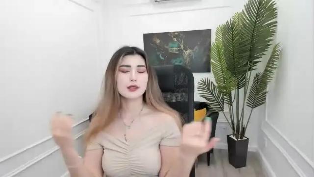 Image 8 of annetli Stream on Chaturbate on 29 days ago