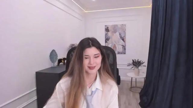 Image 12 of annetli Stream on Chaturbate on 27 days ago
