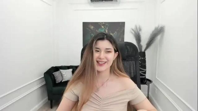 Image 8 of annetli Stream on Chaturbate on 15 days ago