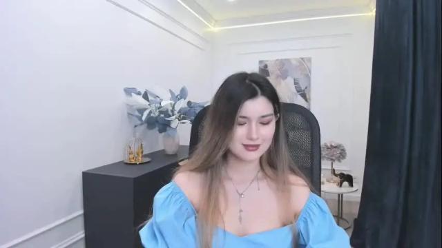 Image 11 of annetli Stream on Chaturbate on 8 days ago