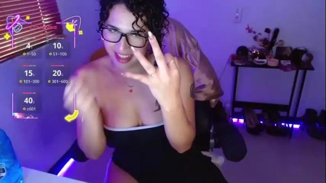 Image 11 of anngelademon Stream on Chaturbate on 6 days ago