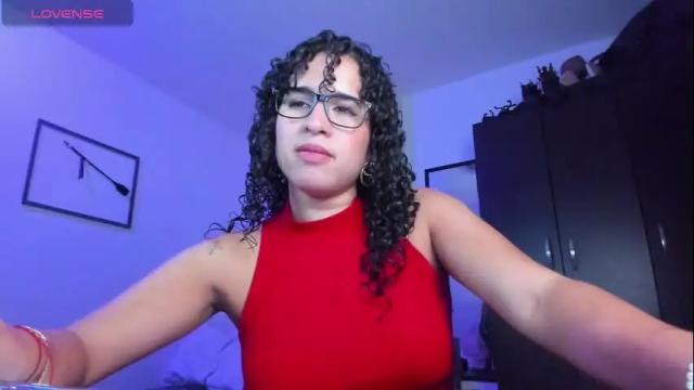 Image 8 of anngelademon Stream on Chaturbate on 20 days ago