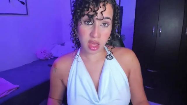 Image 11 of anngelademon Stream on Chaturbate on 18 days ago