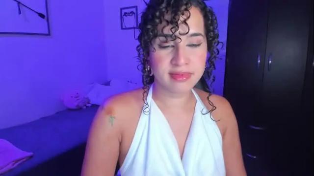 Image 8 of anngelademon Stream on Chaturbate on 18 days ago