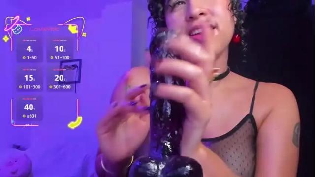 Image 4 of anngelademon Stream on Chaturbate on 5 days ago