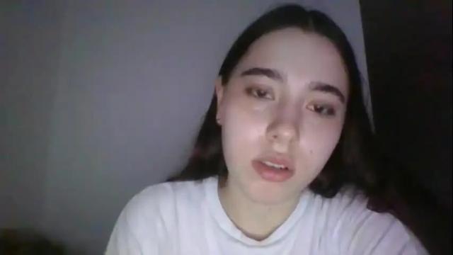 Image 3 of anni000 Stream on Chaturbate on 14 months ago