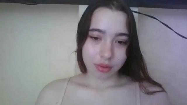 Image 4 of anni000 Stream on Chaturbate on 14 months ago
