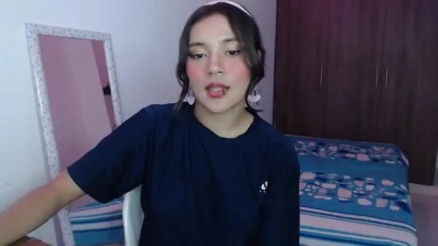 Image 11 of anni__420 Stream on Chaturbate on 14 months ago