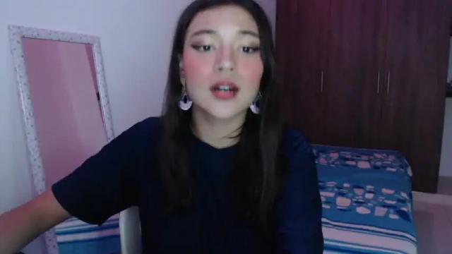Image 2 of anni__420 Stream on Chaturbate on 14 months ago