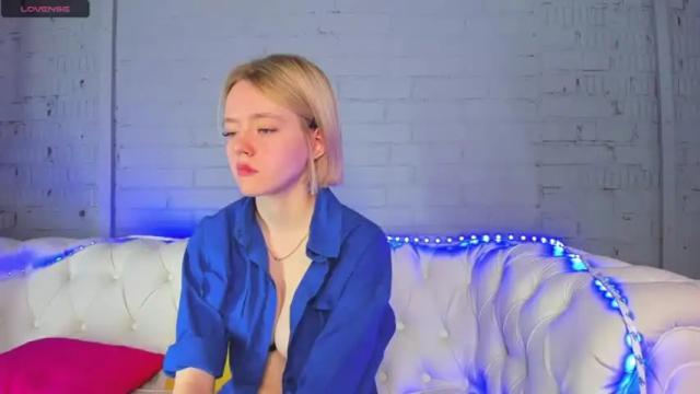 Thumbnail 2, anni_me's Stream at Chaturbate, 25 months ago
