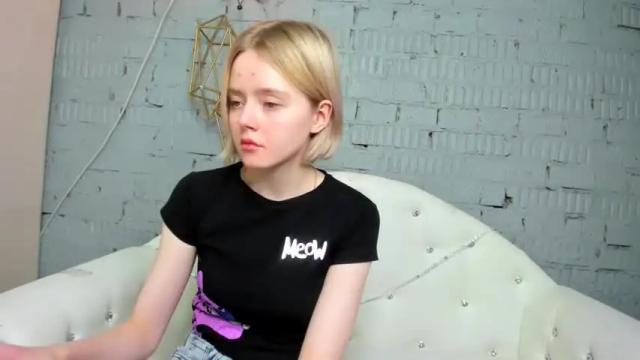 Image 7 of anni_me Stream on Chaturbate on 25 months ago