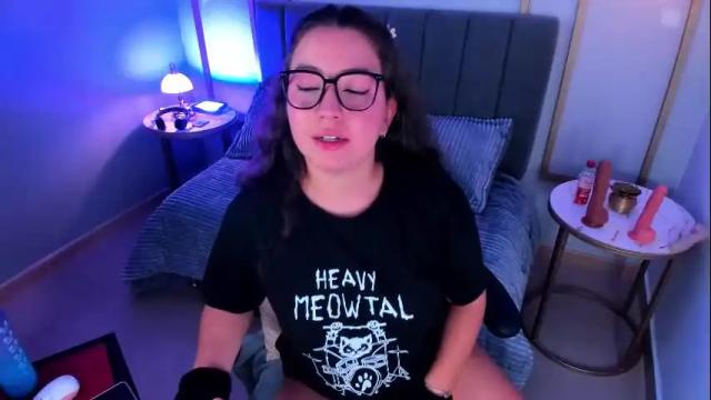 Image 6 of annia_paris Stream on Chaturbate on 1 month ago