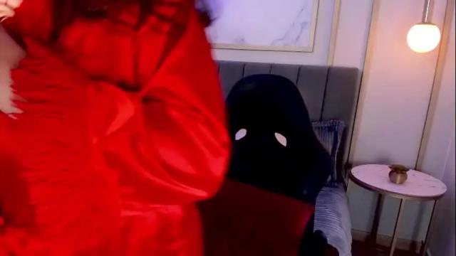 Image 12 of annia_paris Stream on Chaturbate on 14 days ago