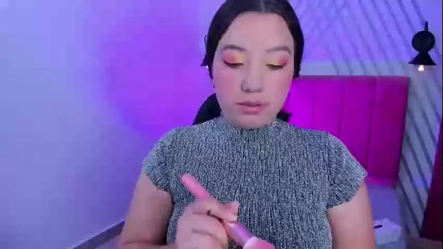 Image 10 of annia_paris Stream on Chaturbate on 2 months ago