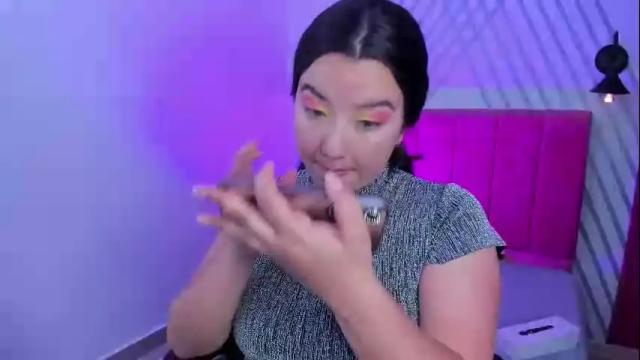 Image 7 of annia_paris Stream on Chaturbate on 2 months ago