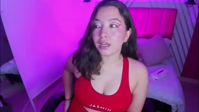 Image 10 of annia_paris Stream on Chaturbate on 2 months ago
