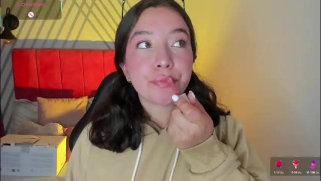 Thumbnail 3, annia_paris's Stream at Chaturbate, 2 months ago